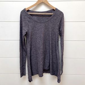 Long sleeve flow tee